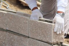 見落としがちな外構工事!ブロック塀のメンテナンスとリニューアル